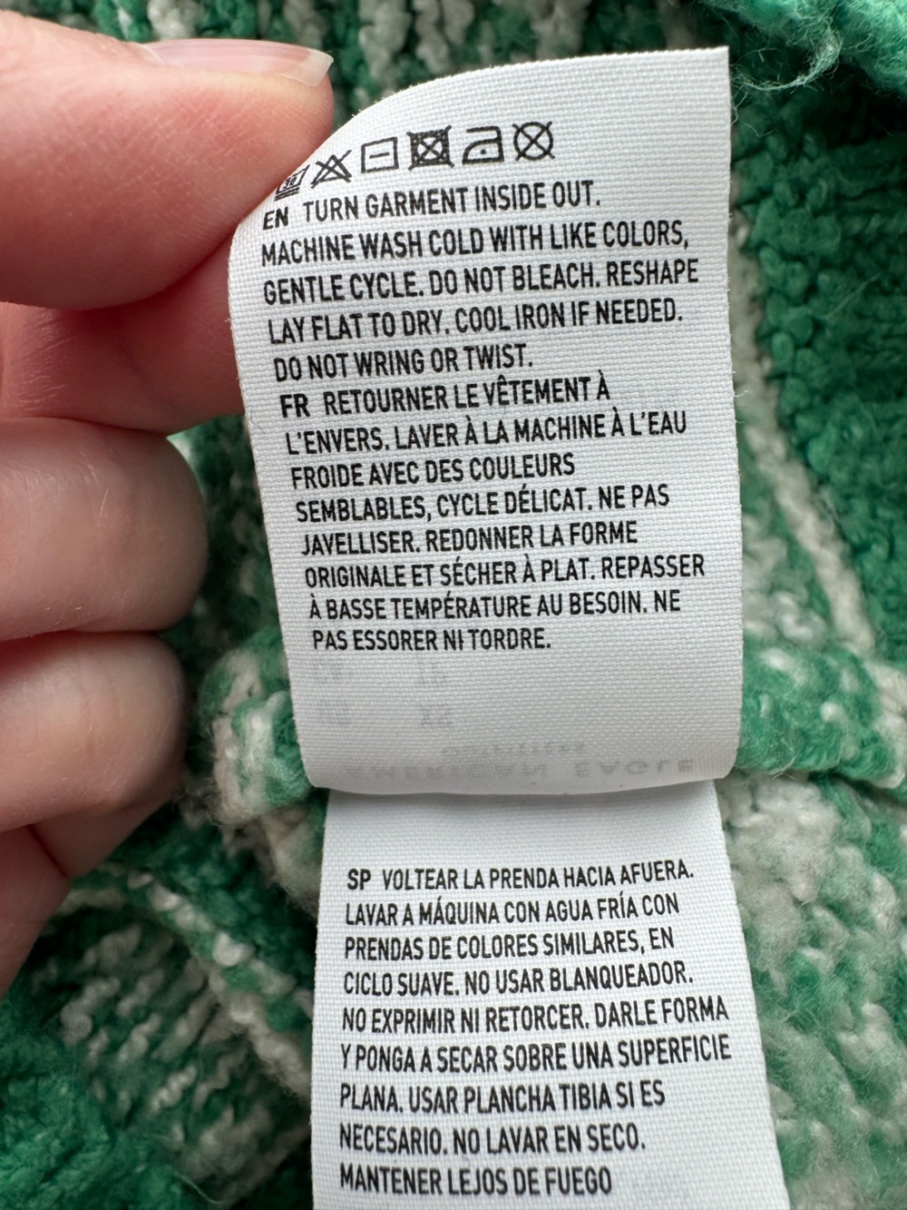 American Eagle Fair Isle Snow Drift Green White Cropped Sweater XS - Picture 6 of 9